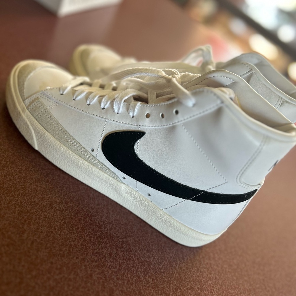 Nike High-Top Blazer Sneakers - Picture 6 of 8